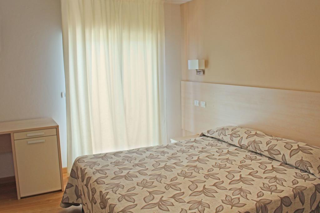 Hotel Silvia Misano Adriatico Buitenkant foto